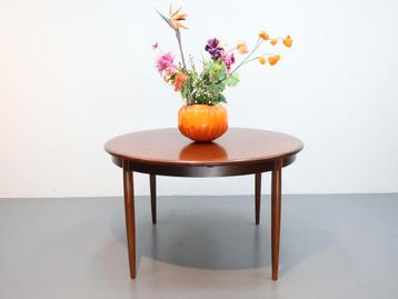  Niels Otto Møller | Vintage eettafel | Model 15  beschikbaar voor biedingen
