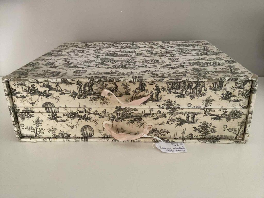 Oude franse doos met lades, Ophalen of Verzenden