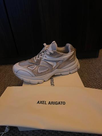 Axel arigato sneaker izgst 39 beschikbaar voor biedingen