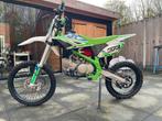Apollo 140cc Pitbike 19/16 inch model, Fietsen en Brommers, Minibikes, Midibikes en Pitbikes, Ophalen, Zo goed als nieuw, Pitbike
