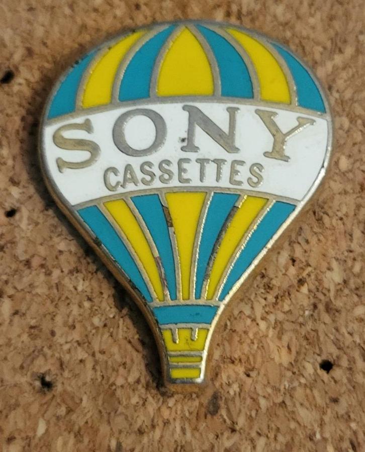 Ballonpin sony, Verzamelen, Speldjes, Pins en Buttons, Ophalen of Verzenden