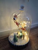 Glazen stolp met kerstman / arreslee en verlichting, Diversen, Kerst, Ophalen