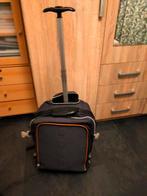 Reiskoffer met wieltjes, Ophalen, Gebruikt, Uitschuifbare handgreep