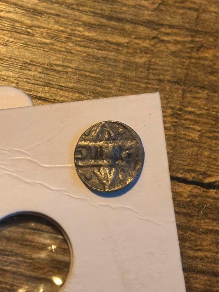 Prachtige silver denier 12 eeuw, Postzegels en Munten, Munten | Nederland, Overige waardes, Vóór koninkrijk, Ophalen of Verzenden
