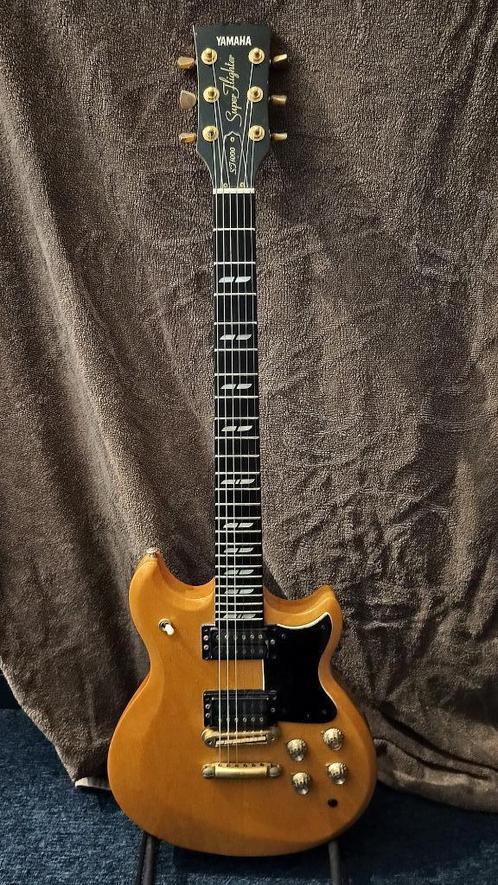 Yamaha Super Flighter SF1000, Muziek en Instrumenten, Snaarinstrumenten | Gitaren | Elektrisch, Gebruikt, Solid body, Ophalen