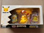 Pokemon Celebrations Pikachu VMAX Figure collection (sealed), Hobby en Vrije tijd, Verzamelkaartspellen | Pokémon, Nieuw, Ophalen of Verzenden