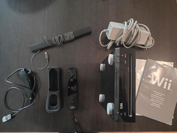 Nintendo Wii Zwart - Complete Set, Spelcomputers en Games, Spelcomputers | Nintendo Wii, Gebruikt, Met 1 controller, Ophalen of Verzenden