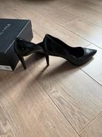 Kendall + Kylie Zwarte Hakken Maat 42.5, Kleding | Dames, Ophalen of Verzenden, Zo goed als nieuw, Zwart, Pumps