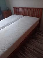 2 persoons ledikant kersen kleur 160 x 200 cm, Huis en Inrichting, Slaapkamer | Bedden, Ophalen, Gebruikt, Overige kleuren, Tweepersoons