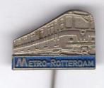 Metro Rotterdam blauw op zilverkleurig speldje ( F_097 ), Verzamelen, Speldjes, Pins en Buttons, Nieuw, Transport, Speldje of Pin