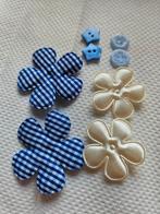 Applicaties - Satijnen Bloemen & Knopen, Hobby en Vrije tijd, Ophalen, Nieuw, Applicatie