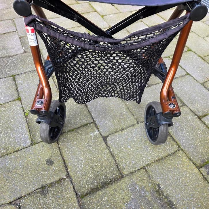 rollator , zgan ,merk Dietz, Diversen, Rollators, Zo goed als nieuw, Lichtgewicht, Opvouwbaar, Ophalen