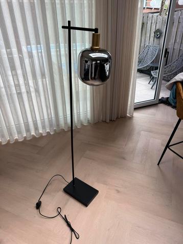 Vloerlamp zwart/goud/rookglas