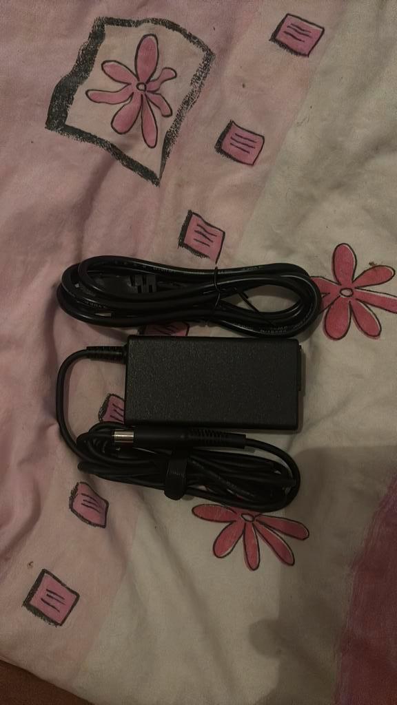 Dell adapter (19.5 V, 3.34 A, 65 W, 7.4 x 5.0 plugmaat), Computers en Software, Laptop-opladers, Nieuw, Ophalen of Verzenden