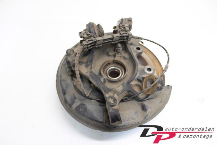 Fusee rechts-achter van een BMW 1-Serie, Auto-onderdelen, Ophanging en Onderstel, BMW, Gebruikt, 3 maanden garantie, Ophalen of Verzenden