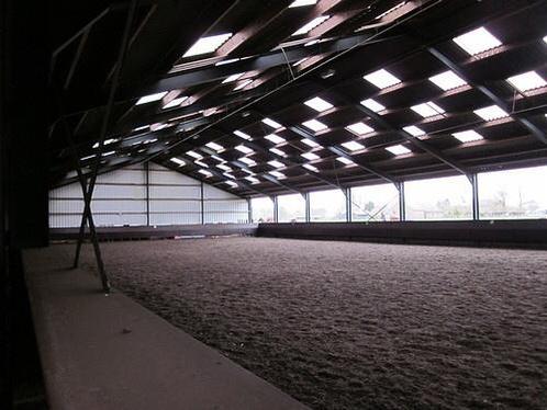 “Pensionstalling”, Dieren en Toebehoren, Stalling en Weidegang, Stalling, Weidegang, 2 of 3 paarden of pony's