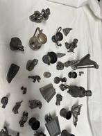 Collectie Tinnen Miniaturen, Ophalen