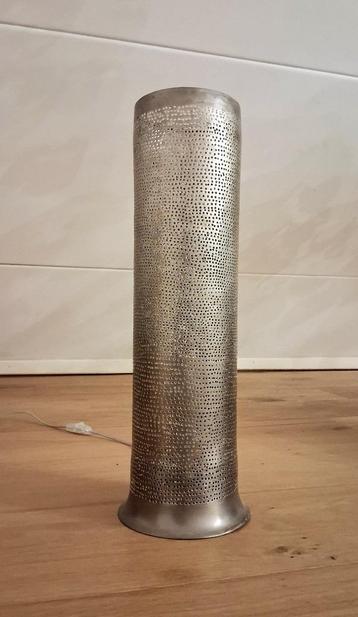 Filigrain oosterse vloerlamp Zenza verzilverd, gaatjeslamp beschikbaar voor biedingen