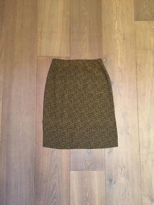 Zomers rokje met kleine bloemen print; travelstof; mt (34)36, Kleding | Dames, Rokken, Zo goed als nieuw, Maat 36 (S), Overige kleuren