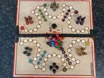 Oude Bordspellen - Verzamelaarsobject of leuk voor decoratie, Een of twee spelers, Ophalen of Verzenden, Gebruikt