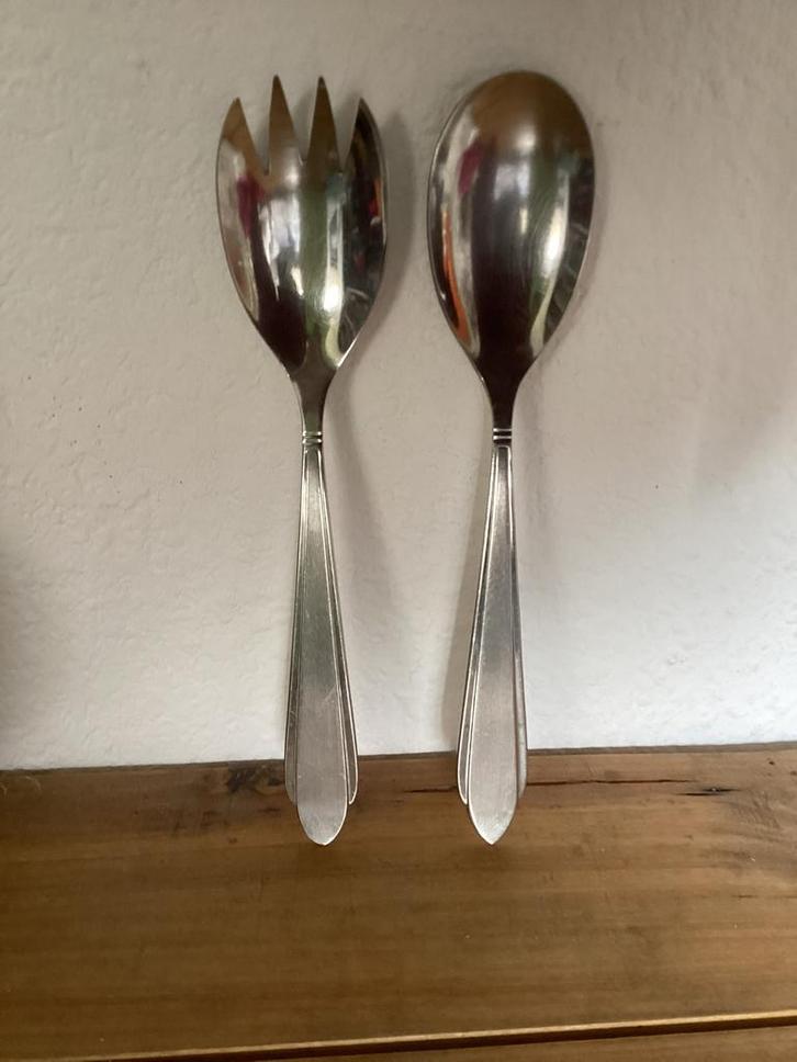 Gezocht! Vintage messen Voorschoten vlekvrij door en door, Huis en Inrichting, Keuken | Bestek, Gebruikt, Los bestek, Rvs of Chroom