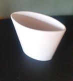 Vintage Design Keramiek Vaas - Van Velsen Delft, Huis en Inrichting, Woonaccessoires | Vazen, Gebruikt, Wit, Aardewerk of Porselein