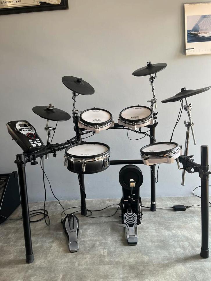 Roland drumstel, Muziek en Instrumenten, Drumstellen en Slagwerk, Zo goed als nieuw, Roland, Ophalen