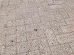 700 m2 gebruikte bkk betonklinkers 21 x 10.5 x 7 cm grijs, Gebruikt, Klinkers, Talingweg 100 lelystad, Beton