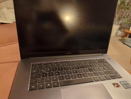 Huawei Matebook D 15, Computers en Software, Windows Laptops, Gebruikt, 14 inch, 8 GB, Qwerty, Ophalen