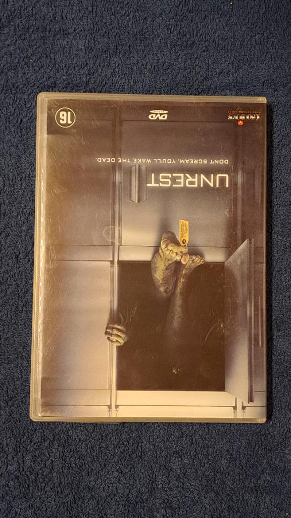 Unrest "Scott Davis", Cd's en Dvd's, Dvd's | Horror, Zo goed als nieuw, Overige genres, Alle leeftijden, Ophalen of Verzenden