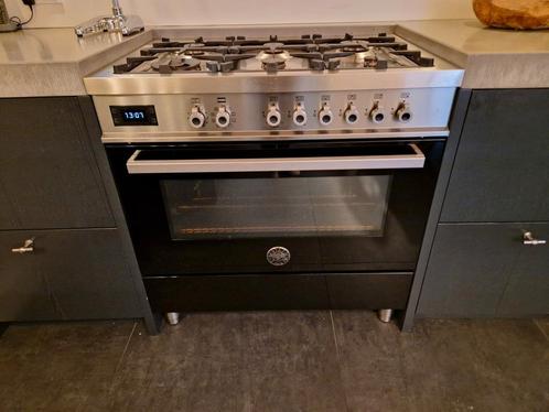 Bertazzoni FORNUIS 90cm met 6 pitten gasfornuis, Witgoed en Apparatuur, Fornuizen, Gebruikt, Vrijstaand, Gas, 5 kookzones of meer
