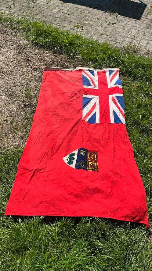 originele ww2 canadese bevrijdingsvlag, Verzamelen, Militaria | Algemeen, Landmacht, Ophalen of Verzenden