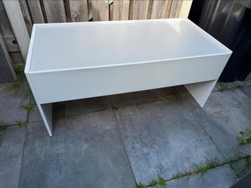 Ikea dundra speeltafel zo goed als nieuw beschikbaar voor biedingen