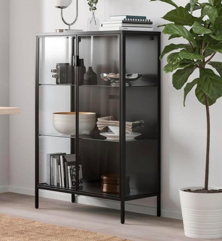 Weg is weg  Wees er snel bij  .Rudsta. Vitrinekast Ikea, Huis en Inrichting, Kasten | Vitrinekasten, Gebruikt, 150 tot 200 cm