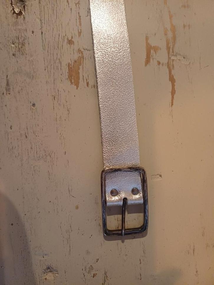 Zilverkleurige Sam Brown Riem - 95 cm, Kleding | Dames, Riemen en Ceinturen, Zo goed als nieuw, 90 tot 100 cm, Overige kleuren