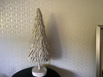 Mooie grote houten kerstboom  beschikbaar voor biedingen