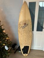 Byrne Surfboard - Shortboard met boardbag, Watersport en Boten, Ophalen, Gebruikt, Shortboard, Met draagtas