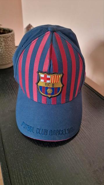 FC Barcelona Pet - Zo Goed Als Nieuw! beschikbaar voor biedingen