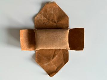 Suede Vintage Rolex Kussenset beschikbaar voor biedingen