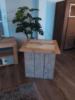 Bijzettafel met opbergruimte, hout, bohemian, Huis en Inrichting, Tafels | Bijzettafels, Ophalen, Zo goed als nieuw, Vierkant