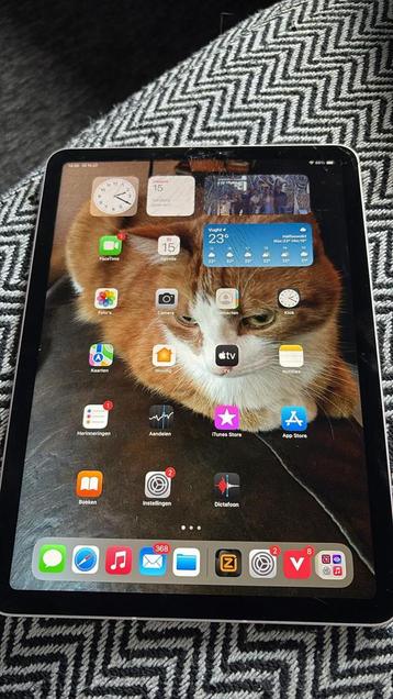 iPad Air 5e generatie | Perfect werkend | Scherm kapot beschikbaar voor biedingen