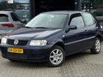 Volkswagen Polo 1.4 Trendline BLUETOOTHSCHERM/STUURBKRTING/N, Voorwielaandrijving, Gebruikt, Zwart, 4 cilinders