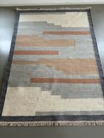 Nieuw handgeweven wolllen vloerkleed Wadden 240 x 170 cm, Beige, Nederlands design Wadden abstract, Geen, Geen