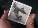 4 kleine meteoriet hangertjes met zilver oog, Ophalen of Verzenden, Zo goed als nieuw
