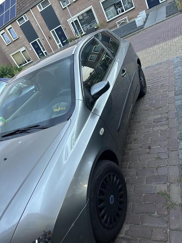 Fiat Stilo 1.6 16V 3DR 2006 Grijs, Auto's, Fiat, Bedrijf, Stilo, Benzine, Euro 4, B, Hatchback, Handgeschakeld, Origineel Nederlands