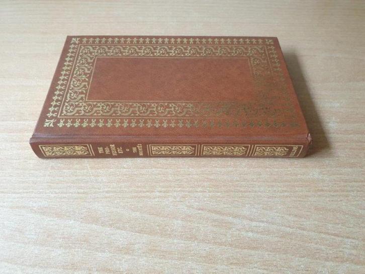 Brontë - The Professor tales from Angria, Emma: A Fragment, Boeken, Literatuur, Gelezen, Ophalen of Verzenden