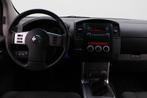 Nissan Navara 2.5 dCi SE King Cab Climate, Camera, Cruise, B, Euro 5, Stof, Gebruikt, 3000 kg