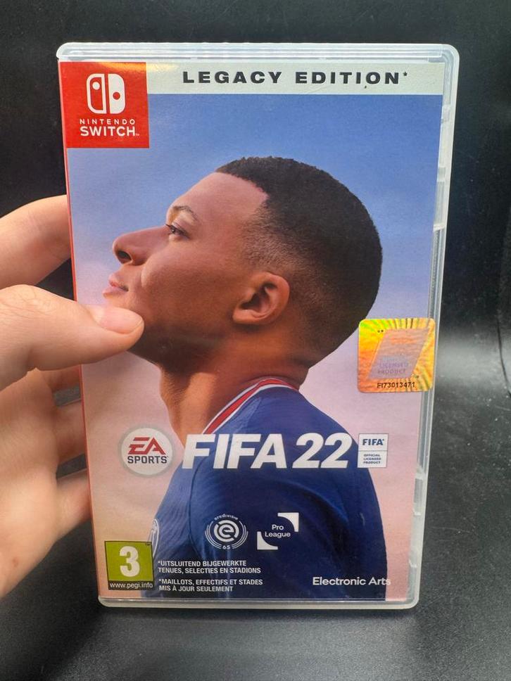 FIFA 22 Legacy Edition - Nintendo Switch - Nieuw!, Spelcomputers en Games, Games | Nintendo Switch, Nieuw, Sport, 1 speler, Vanaf 3 jaar