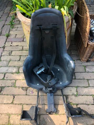 Kinderzitje/stoel € 15 beschikbaar voor biedingen