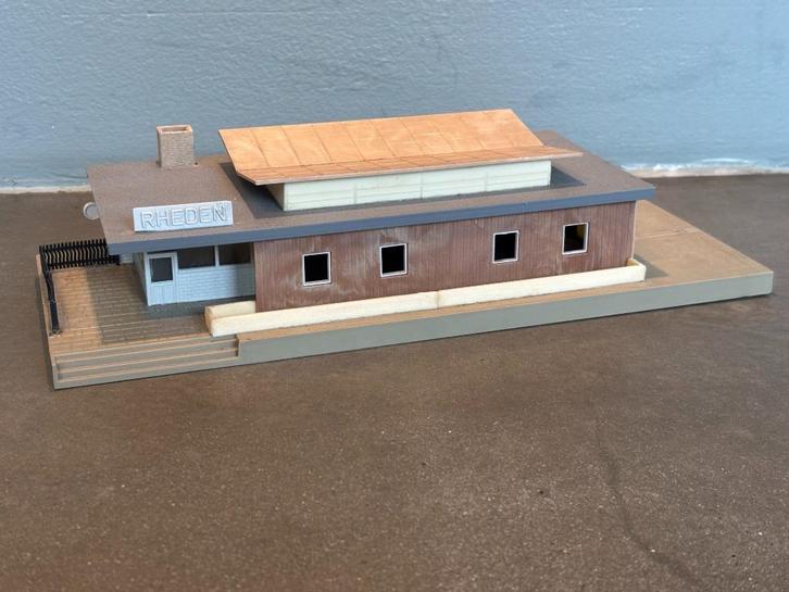 Quick B 600 station Rheden jaren 60, Hobby en Vrije tijd, Modeltreinen | H0, Gebruikt, Brug, Tunnel of Gebouw, Gelijkstroom of Wisselstroom